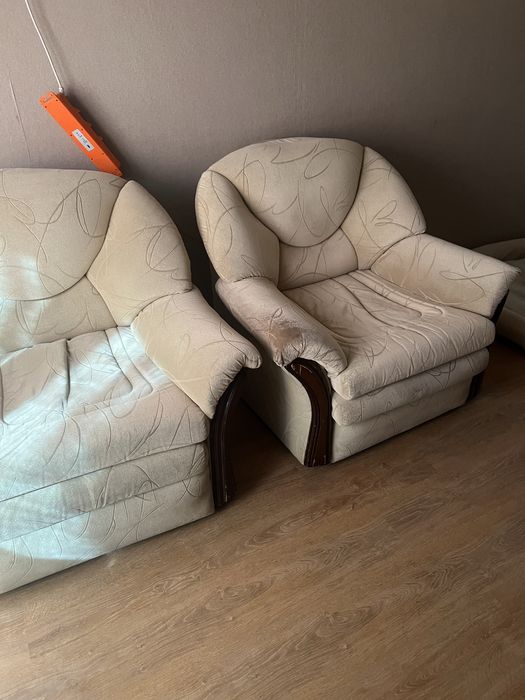 Продам два удобных кресла, недорого