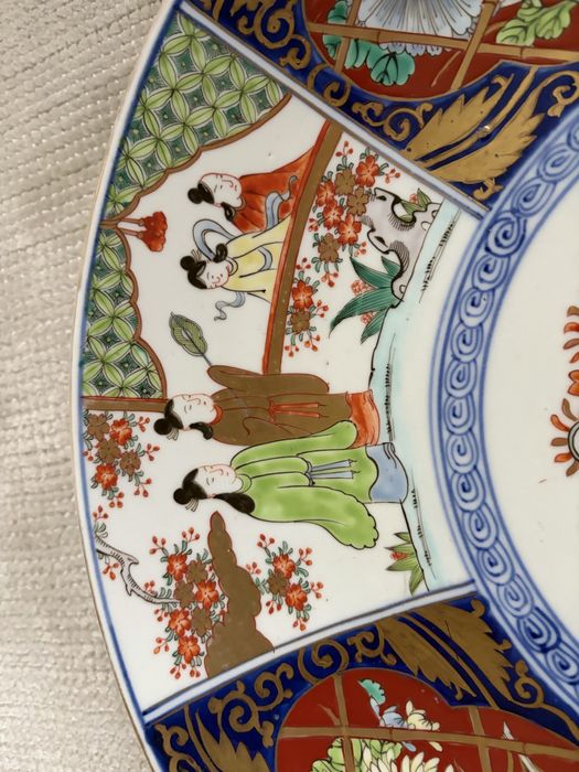 Platou japonez Imari / Kinrande 40 cm – porțelan pictat manual