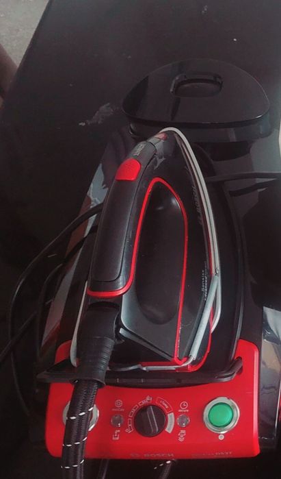 Masina cusut pfaff 1037. si stație călcat Bosch  DS 37