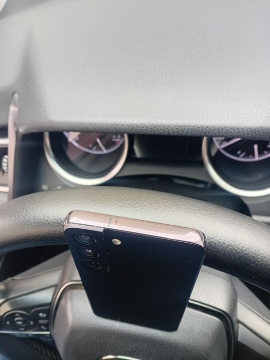 Продам Samsung Galaxy S22 5G