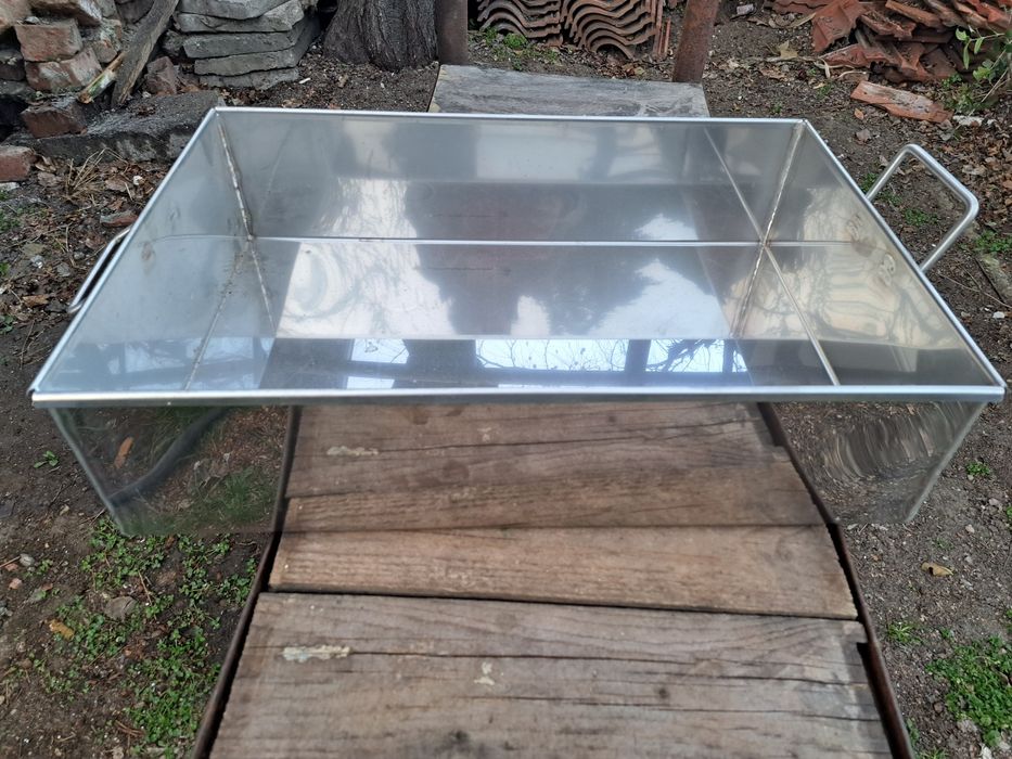 Неръждаеми тави по поръчка