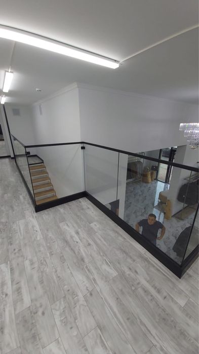 Стеклянные перила