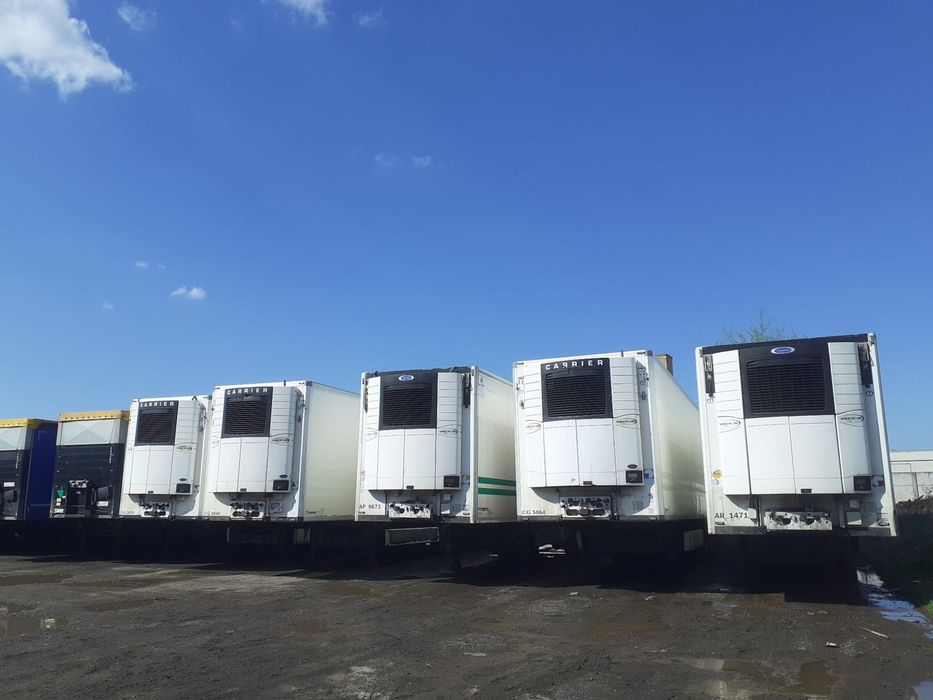 Krone Vand semiremorci frigorifice KRONE + DAF XF 460