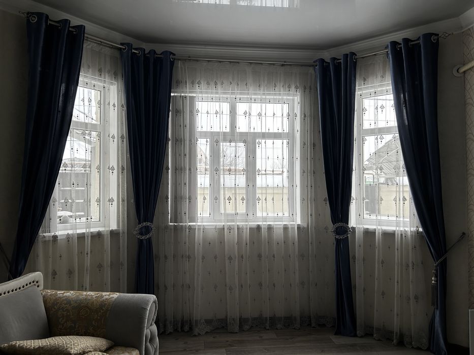 Продам шторы с тюлем дешево