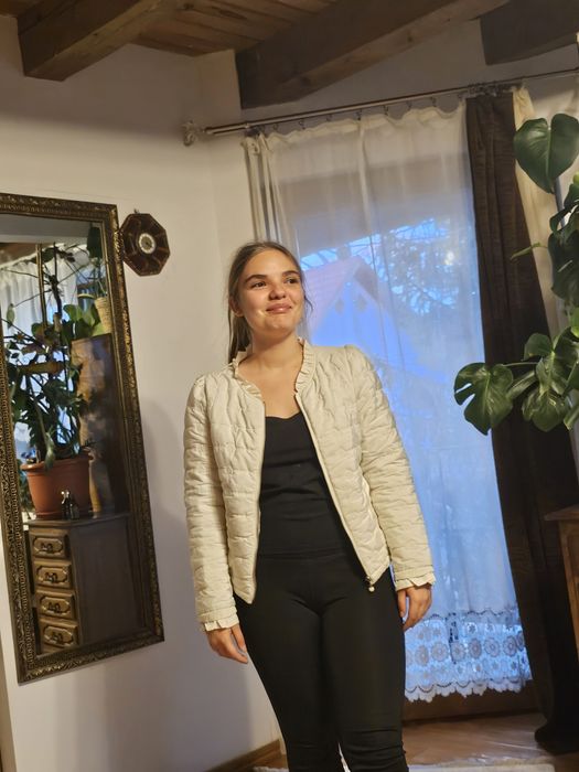 Geaca alba superba