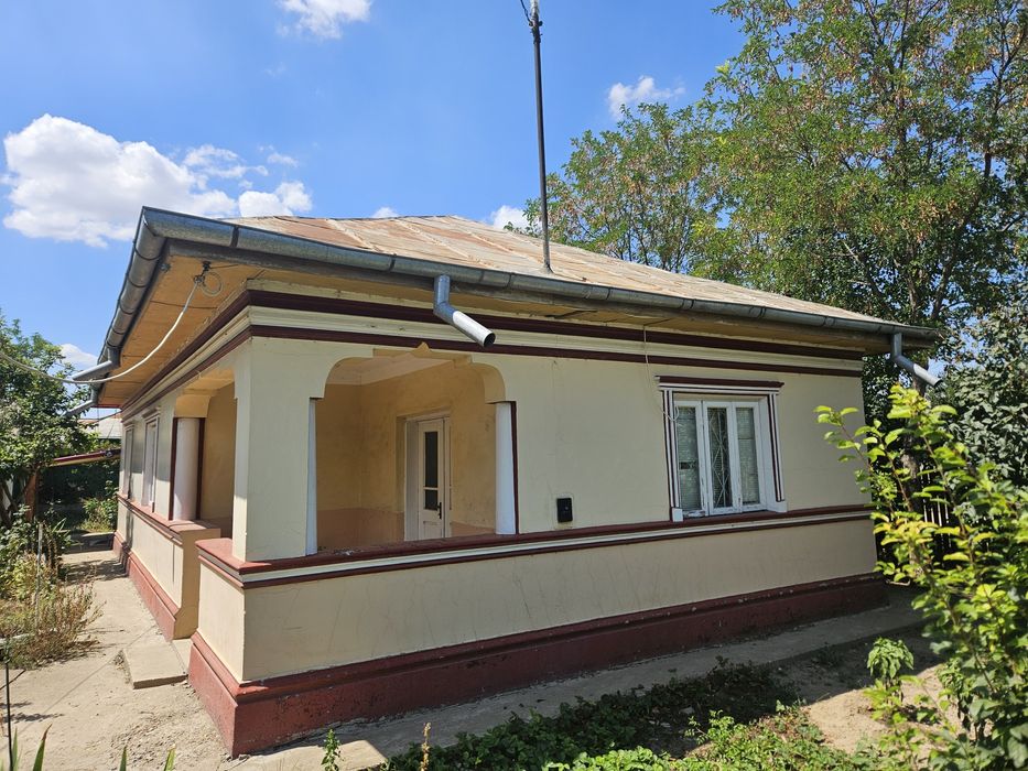 Casă in sat Săveni, Județ Ialomița