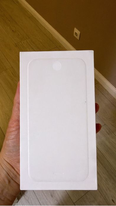 iPhone 6S 16 Gb в хорошем состоянии