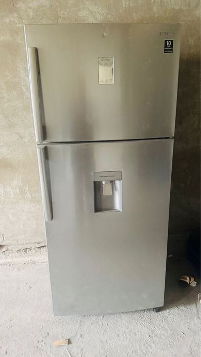 Продам холодильник Samsung