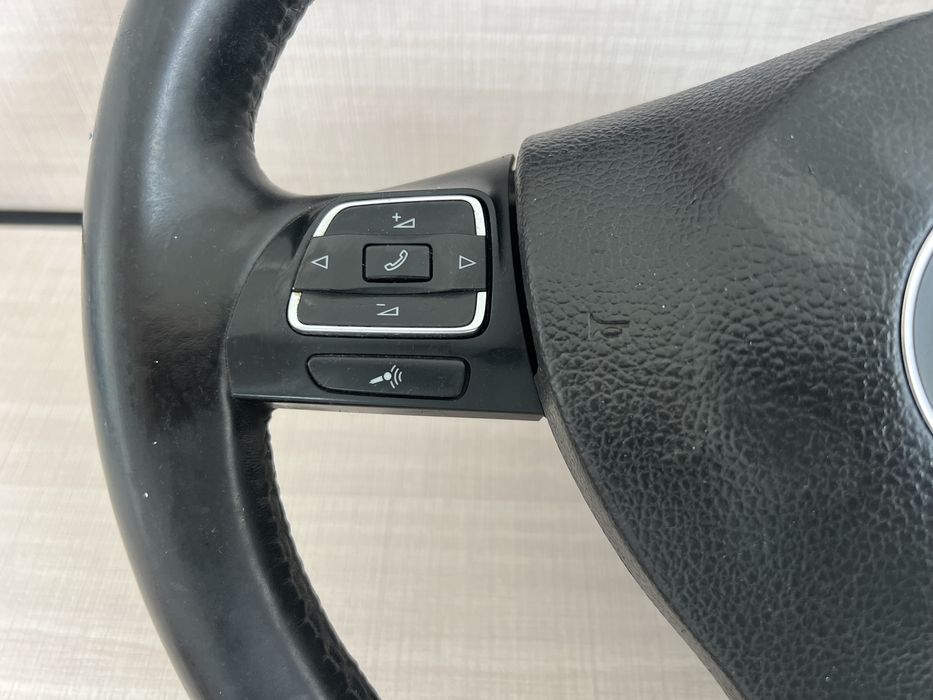 Мулти волан с бег VW