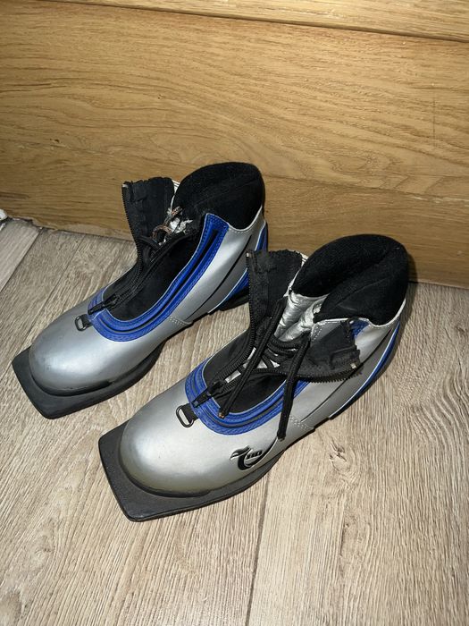 Лыжные ботинки 37 размер