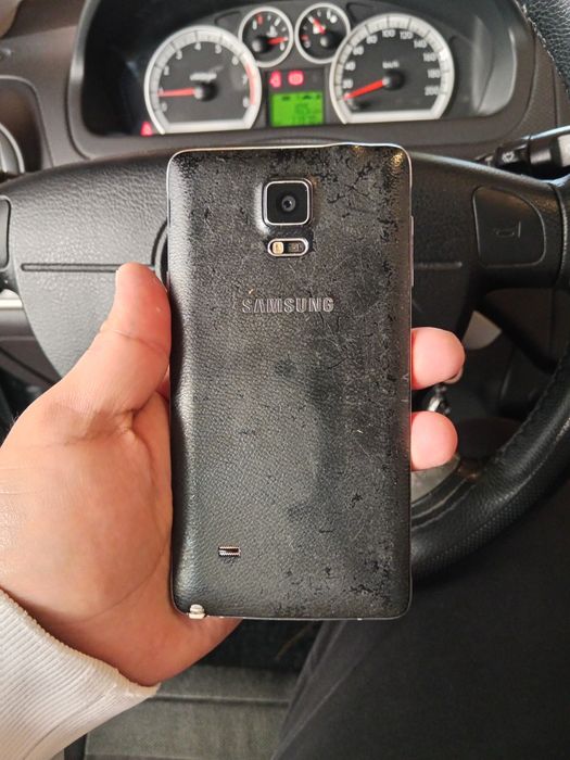 Продам Samsung Note 4