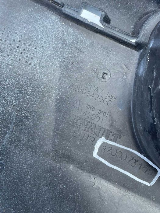 Bara fata Renault Megane 2 originala Renault 2003-2009