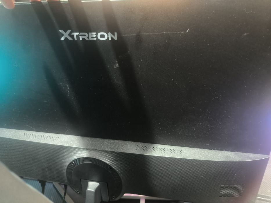 Продам монитор xtreon