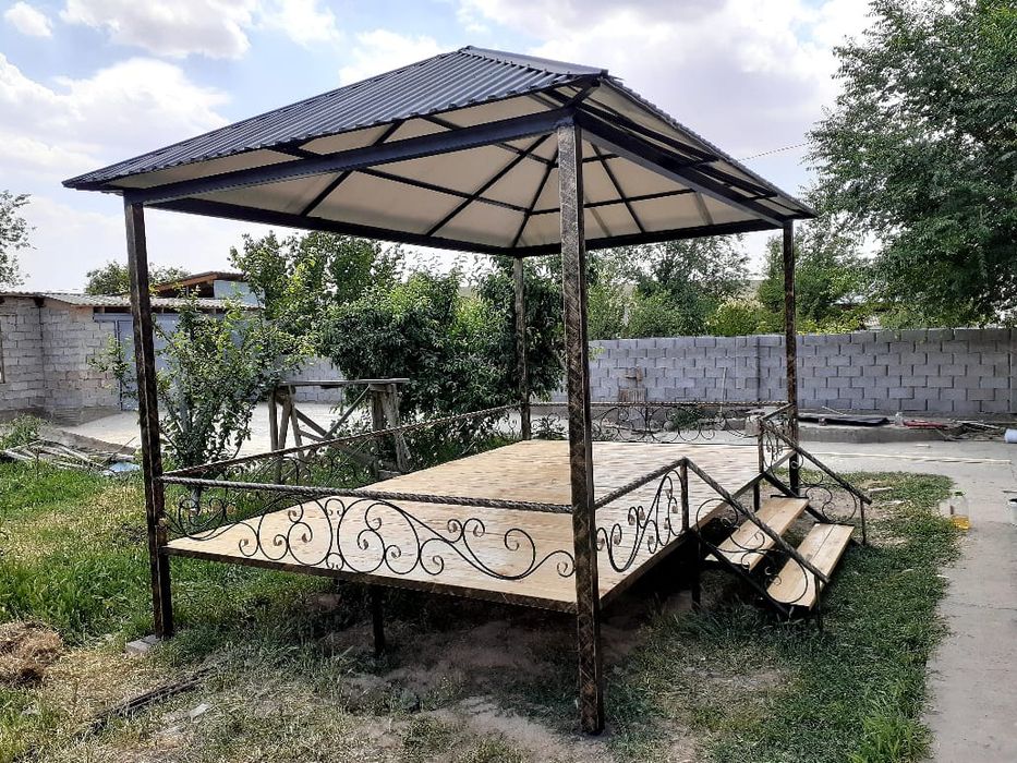 Тапчан с крышей. Тапшан