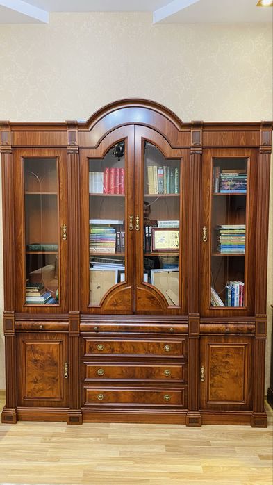 Мебель в гостинную.