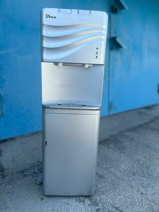 Продам кулер для воды