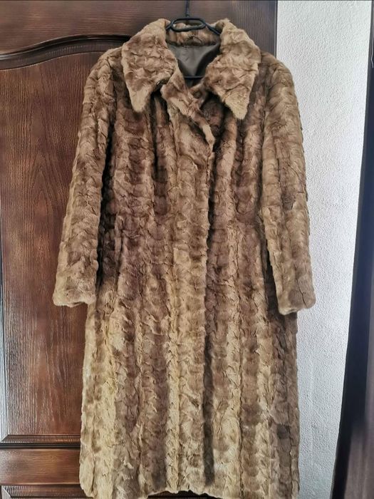 Blană naturală de nurcă impecabila