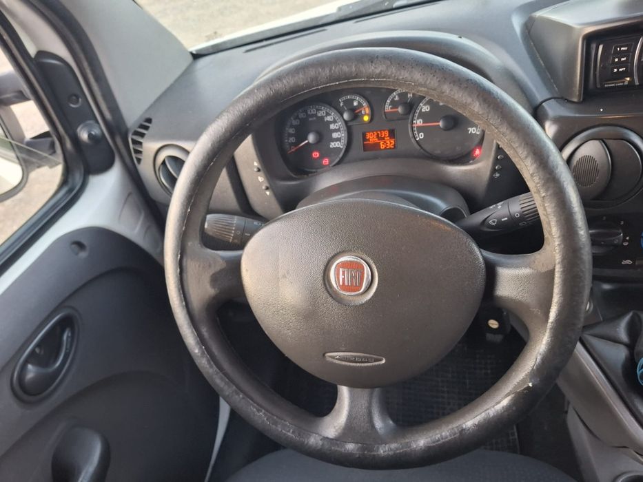 Vând Fiat doblo.