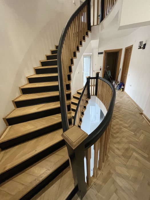 Scări si elemente din lemn masiv la comanda, reconditionari