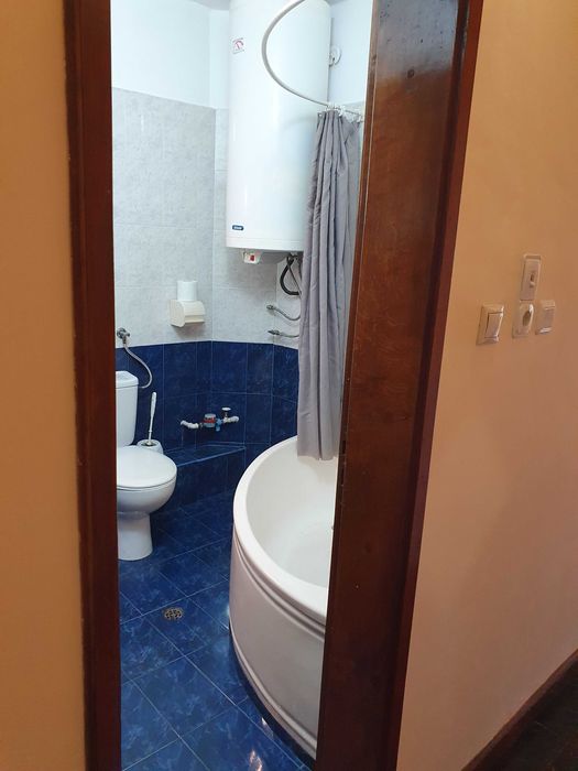 Продава се Тристаен апартамент в Варна, Център - 101 кв.м за 2436 €/кв.м - Снимка #18