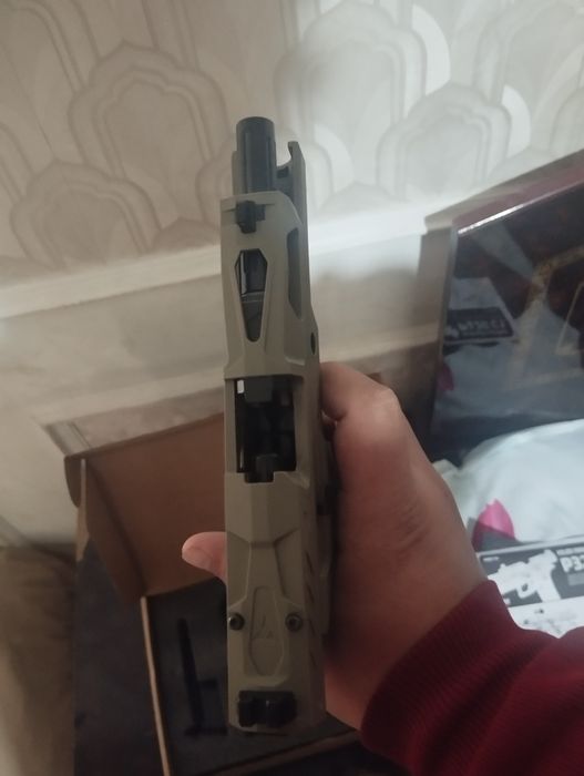 Pistolet sotiladi elekroniy