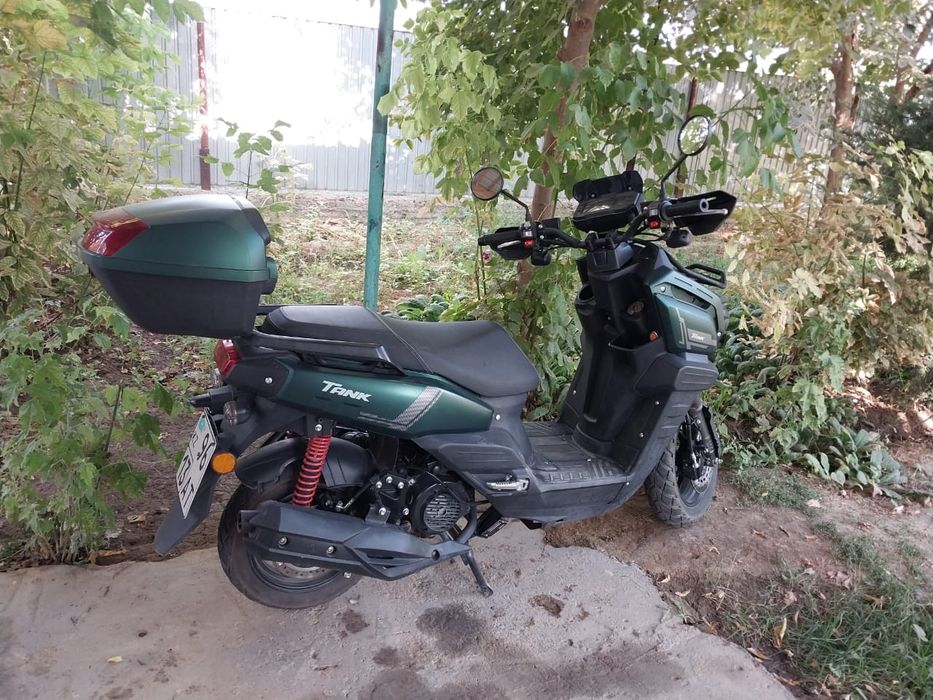 Мопед Танк сатылады таза мінілген жаңадай тұр