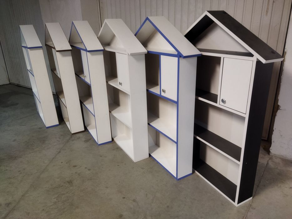 Къщичка за кукли, библиотека, къщичка за книги ,етажерка,детска стая