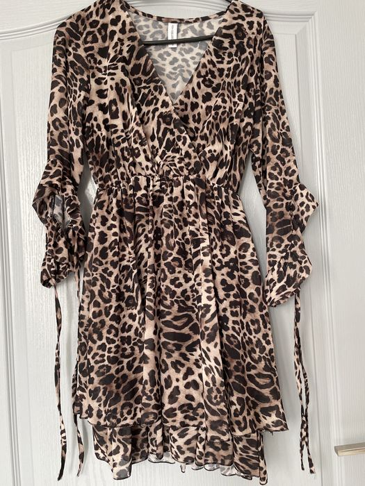 Rochii M L ,in stare foarte bună preturi diferite