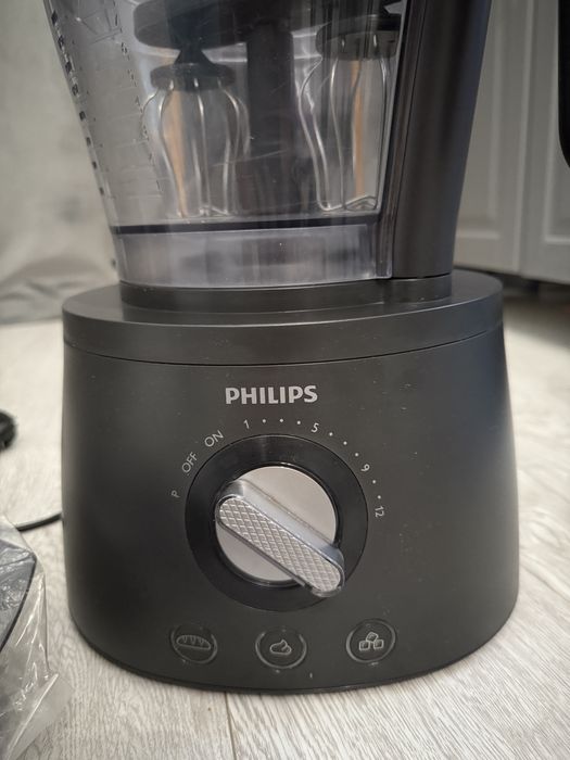 Robot de bucatarie si blender