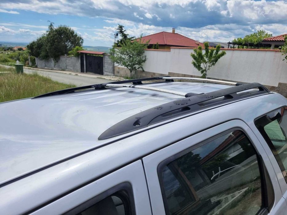 Mazda Tribute 2.0 16V/Газ/Релси /Лети джанти На части