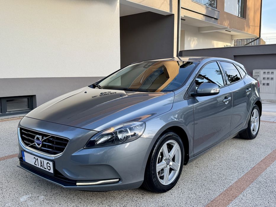 Volvo V40 D4  2.0 Diesel 190 CP 2015