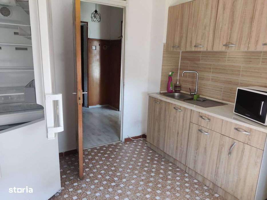 Calea Mosilor, Dacia, Eminescu, 2 camere