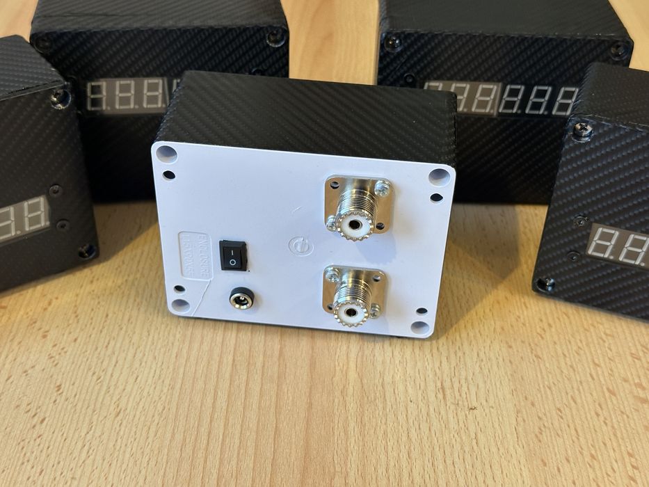 Frecvenmetru - Frequency counter - Aparat de masura a frecventei pentru Statie CB