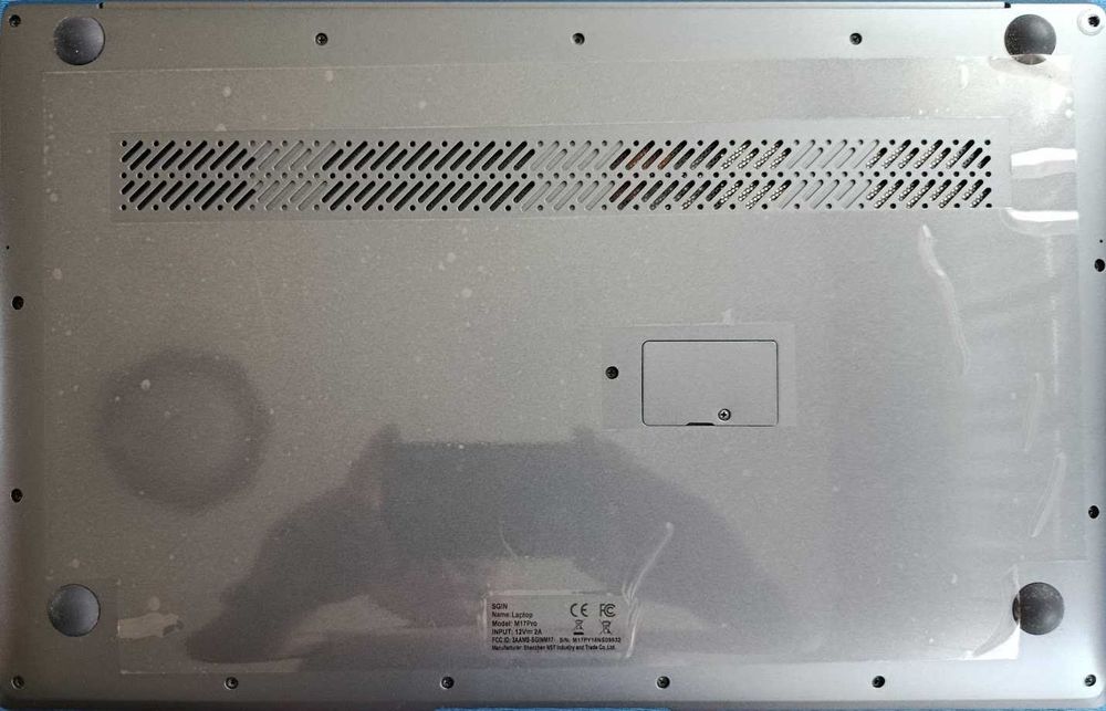 Laptop SGIN M17PRO