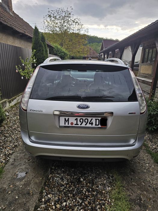 Ford Focus an 2009