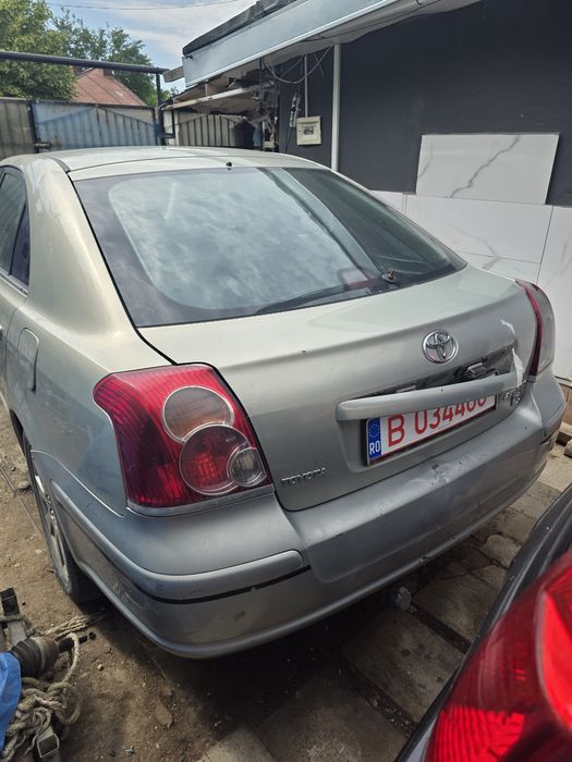 Piese toyota avensis 2.0 diesel