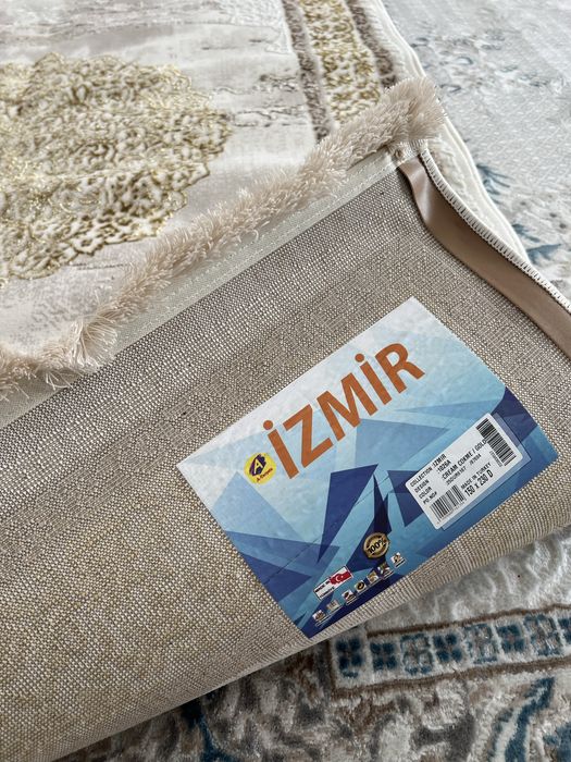 Новый белый ковер