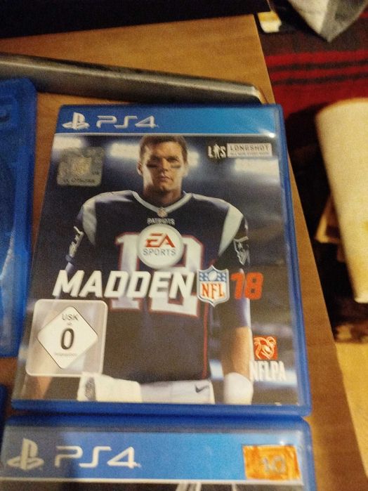 Игри за ps4  евтино във едната има две общо са всичките