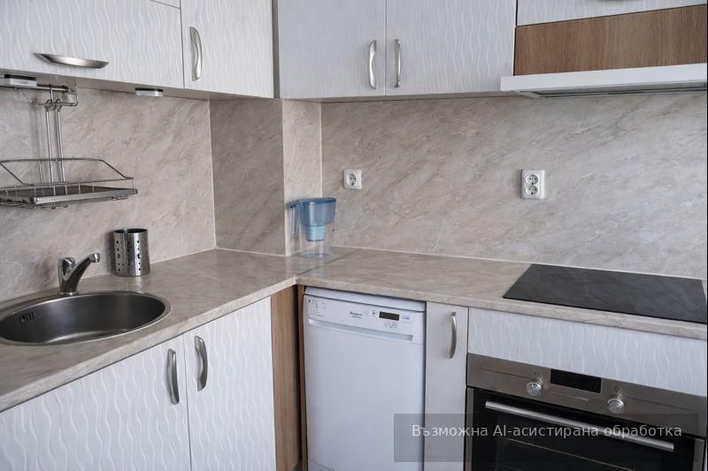 Дава се под наем Тристаен апартамент в Пловдив, Южен - 70 кв.м за 432.48 € - Снимка #1