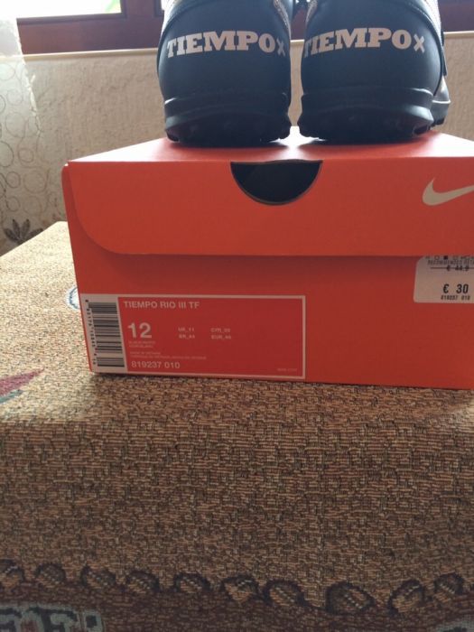 Продавам оригинални маратонки NIKE