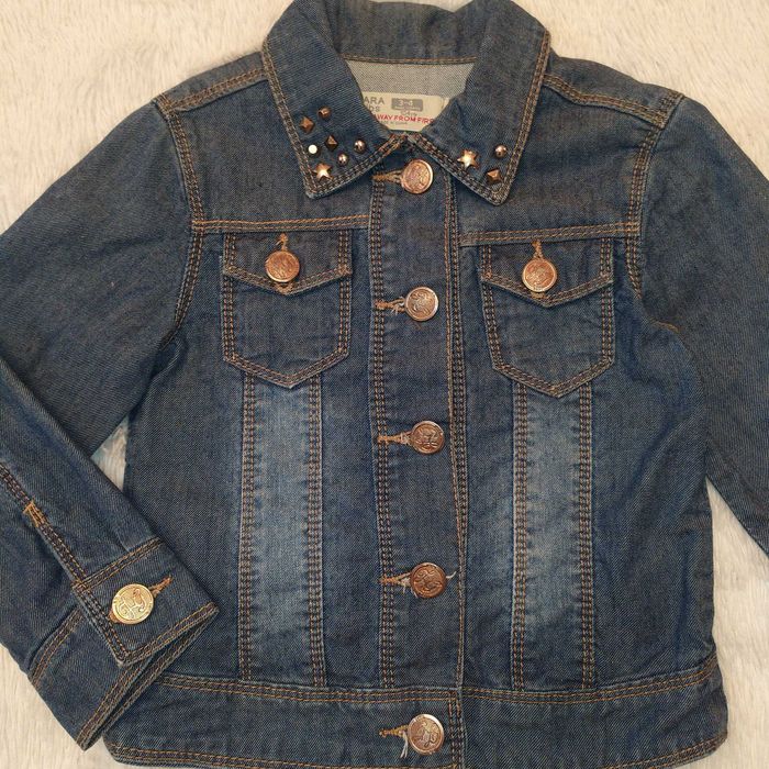 Куртка джинсовая ZARA на девочку д1110