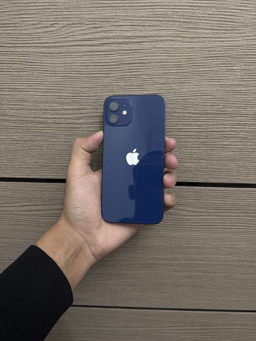 Айфон 12 с коробкой