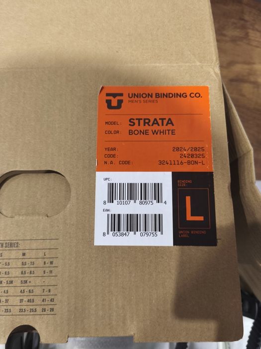 Union Strata 2025 (L)