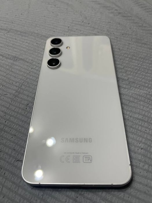 Samsung S24FE обмен