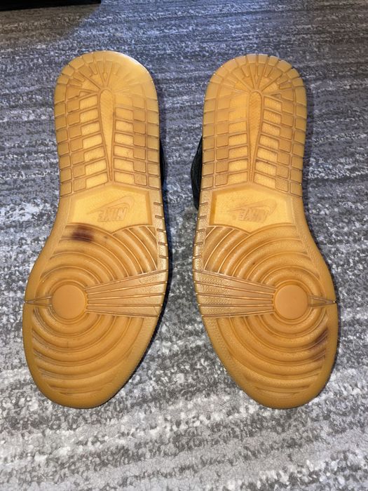 nike jordan 1 dip toe mid high (yeezy amiri rick owens puma adidas)