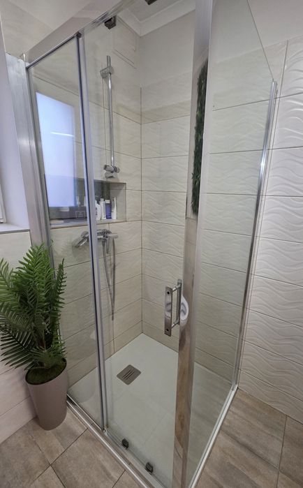 Set ușă glisantă + panou fix de duș  BELOYA – 100 × 80 cm