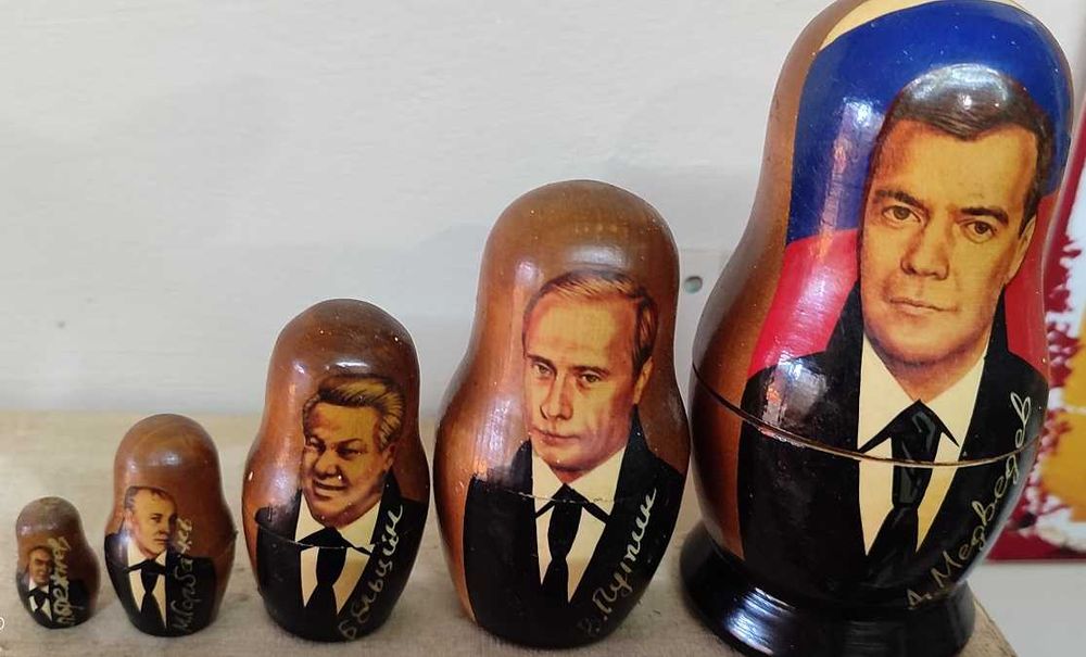 Руски матреошки 2бр.