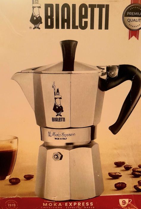 Оригинална кафе машина moka (от италианската компания BIALETTI)
