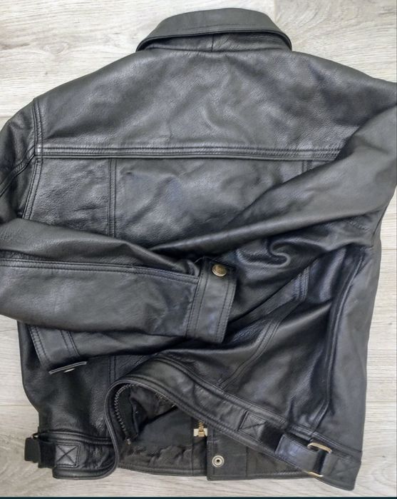 Geaca de piele naturala