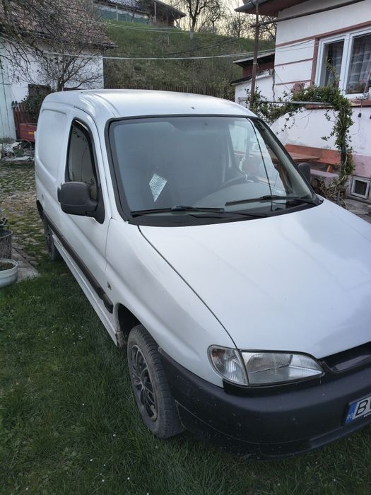 Peugeot partener